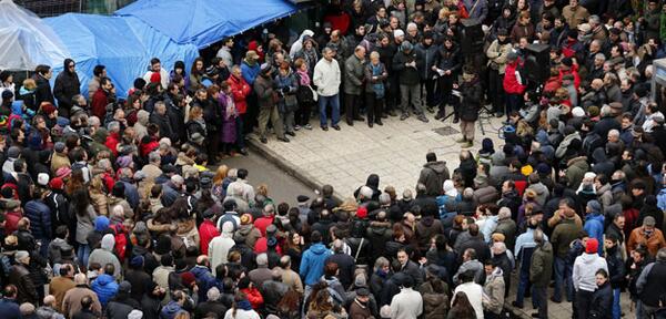 burgos-mañana25 asamblea 18-01
